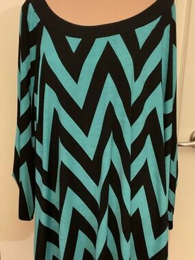 Cato Black and Teal Chevron Long Sleeved Tunic Top 26/28W
